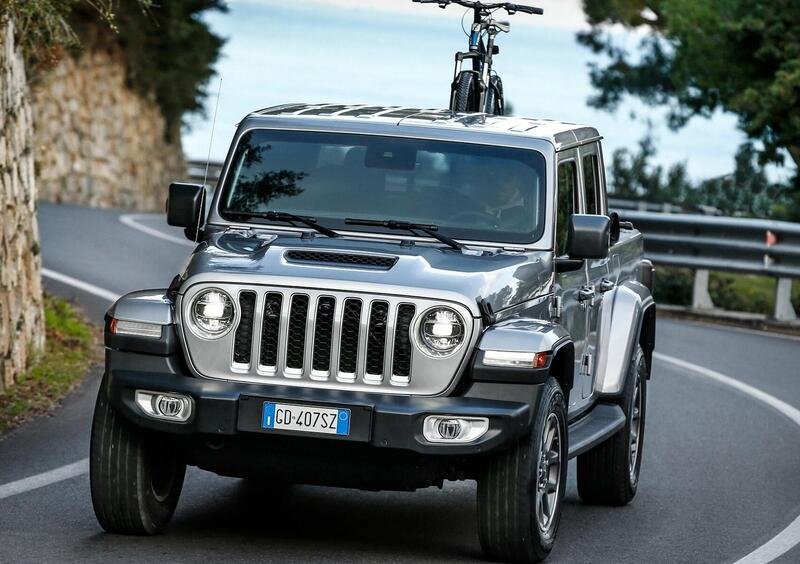 Jeep Gladiator (2020-->>) (3)