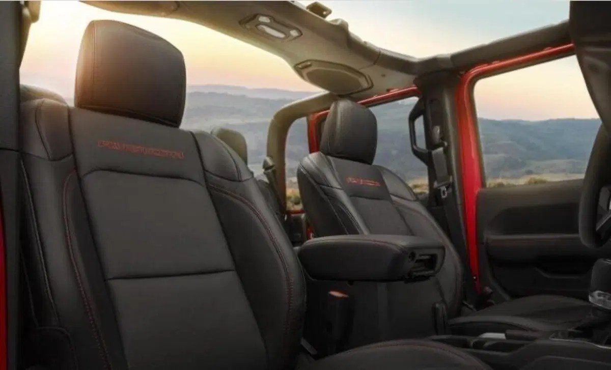Jeep Gladiator 3.0 Diesel V6 Overland (12)