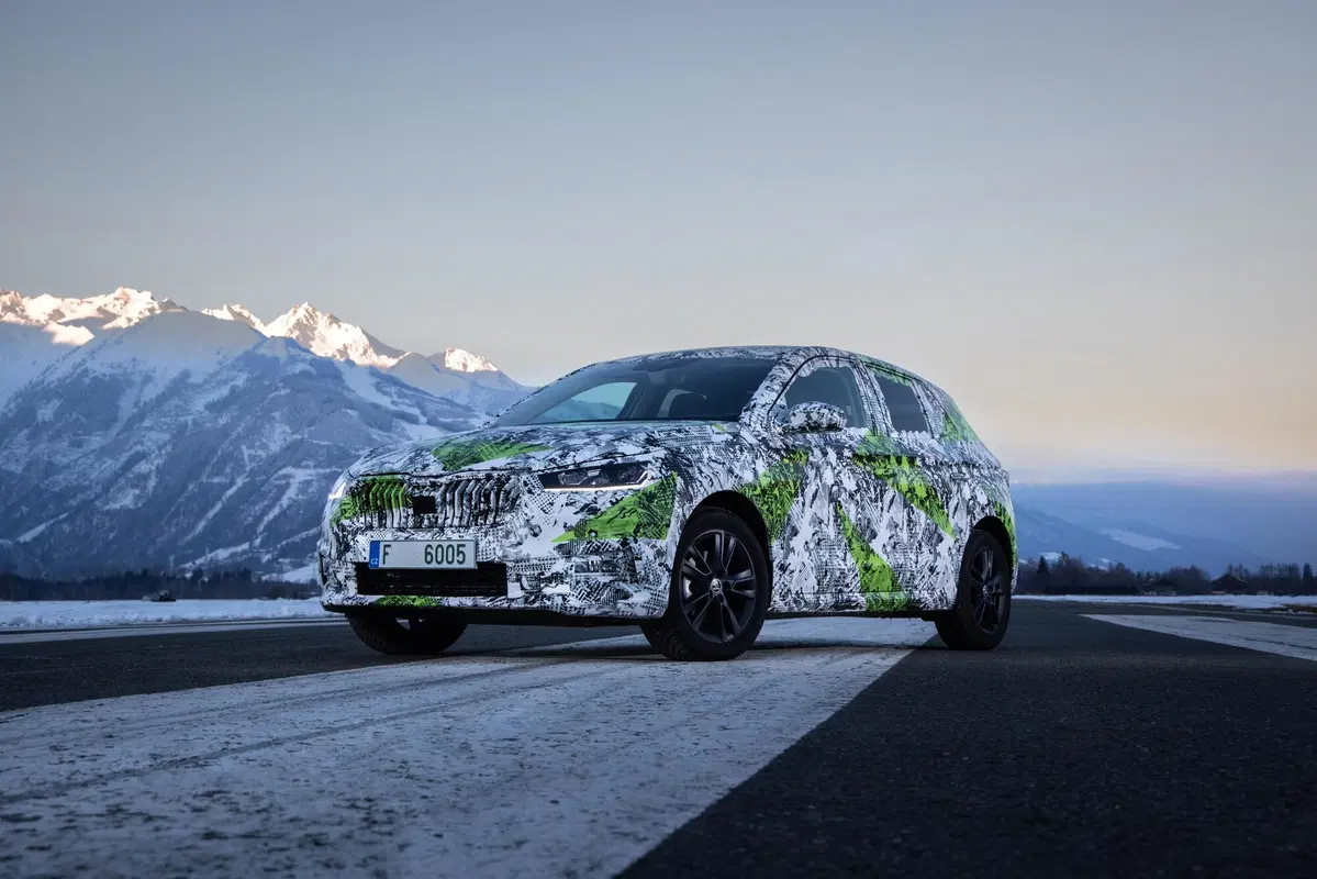 Nuova Skoda Fabia, le prime immagini (9)