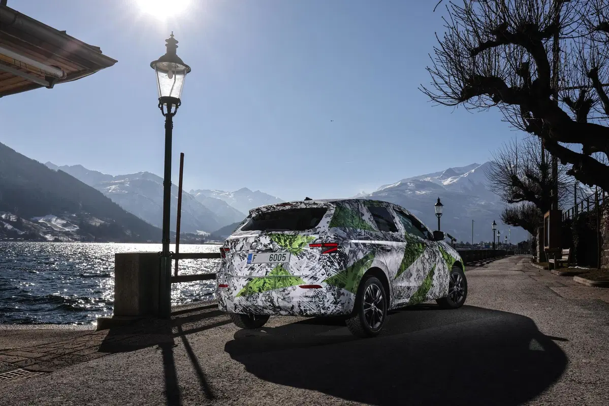 Nuova Skoda Fabia, le prime immagini (10)
