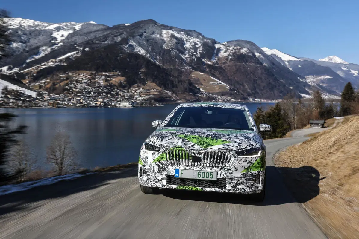 Nuova Skoda Fabia, le prime immagini (13)