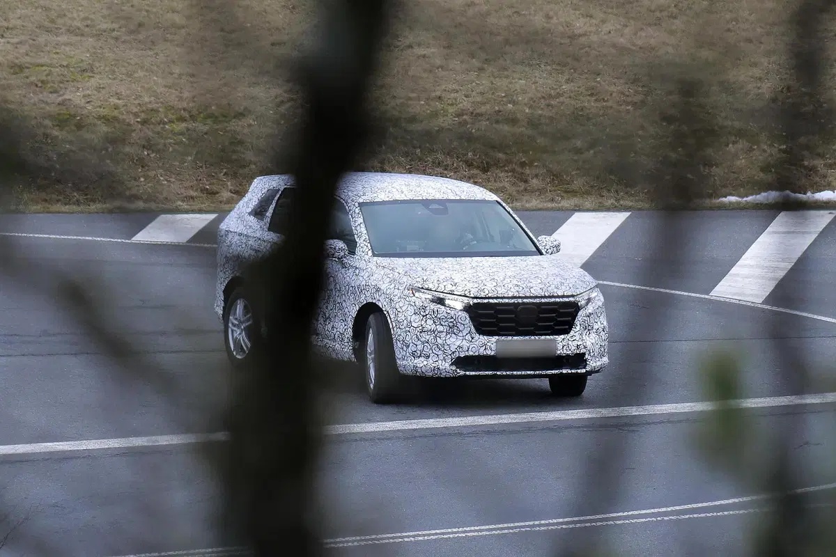 Honda CR-V, le foto spia  (3)