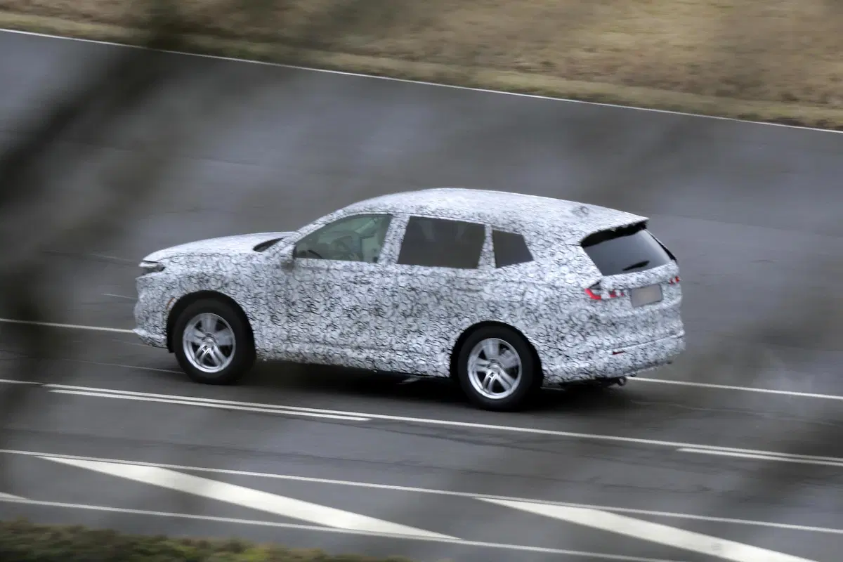 Honda CR-V, le foto spia  (9)