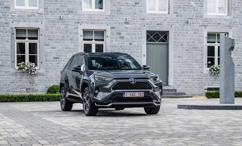Toyota Rav4 PHEV (306CV) E-CVT AWD-i Dynamic+
