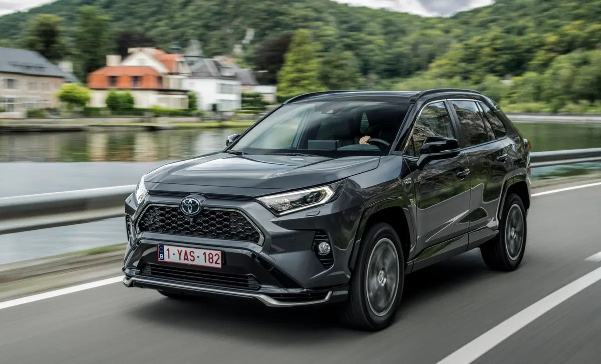 Toyota Rav4 PHEV (306CV) E-CVT AWD-i Style+ (6)