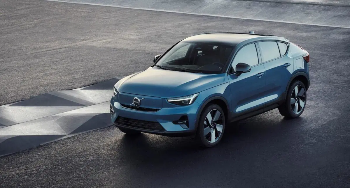 Debutta la C40 Recharge, prima Volvo tutta elettrica (18)