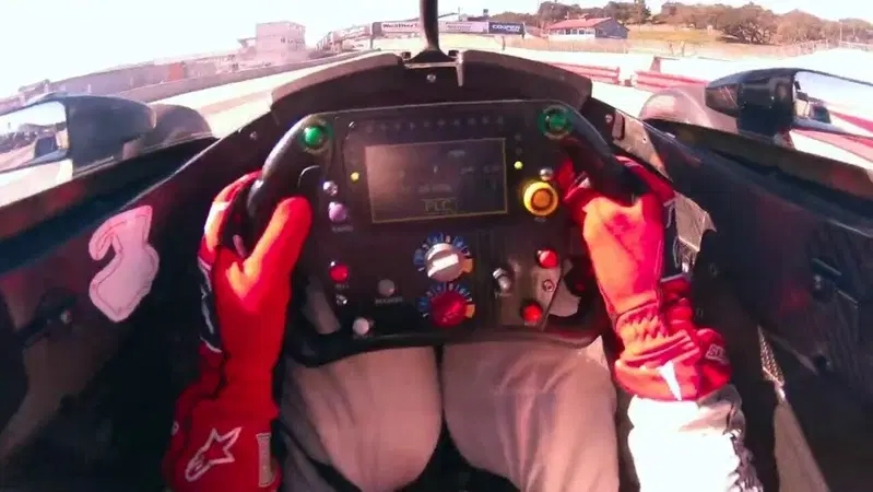 Romain Grosjean, l'on-board a Laguna Seca con l'IndyCar [Video]