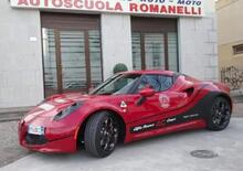 L’autoscuola alternativa: la patente si prende con l’Alfa Romeo 4C (con i doppi comandi)