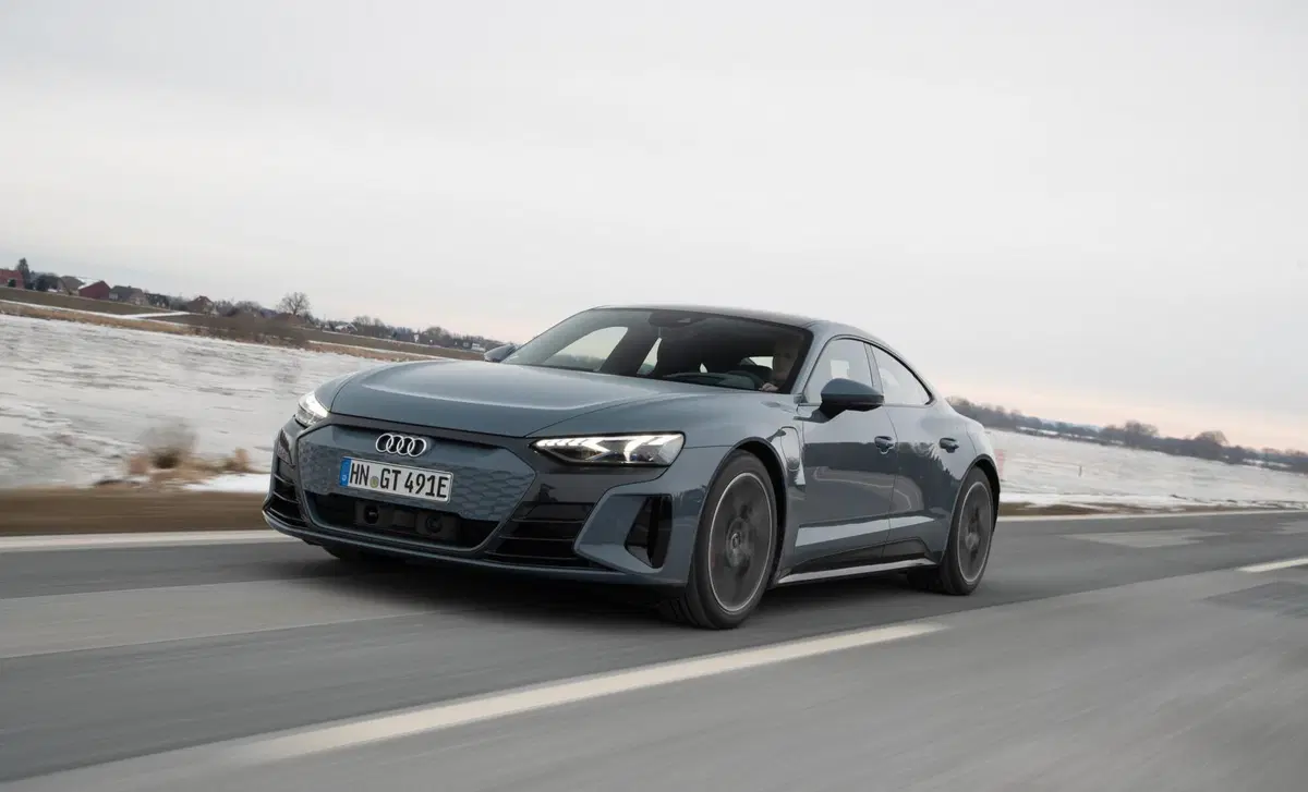 Audi e-Tron GT (9)