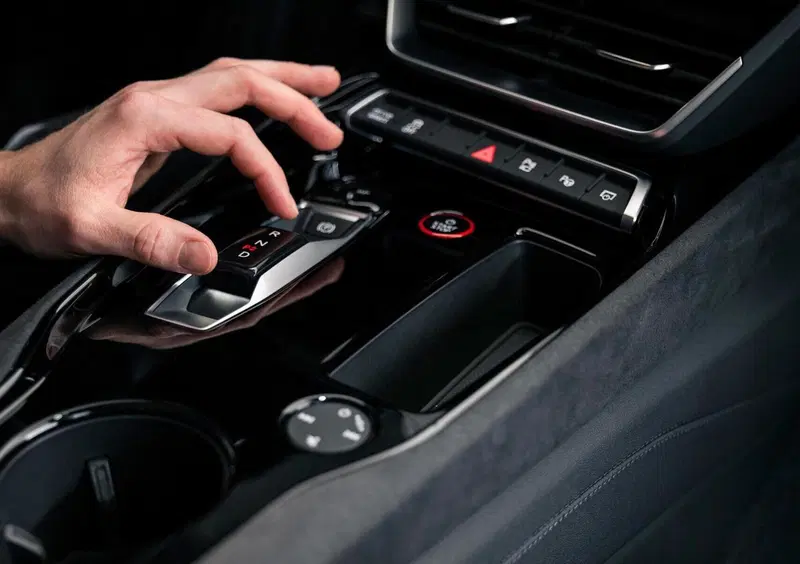 Audi e-Tron GT (2021-->>) (15)