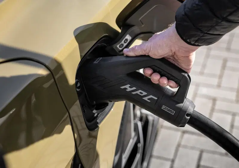 Audi e-Tron GT (2021-->>) (18)