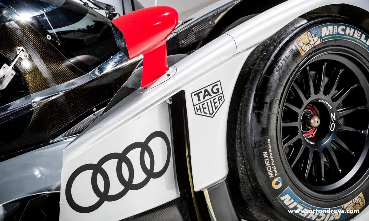 Audi R18 TDI, in vendita un esemplare del prototipo diesel trionfatore a Le Mans nel 2011 (11)
