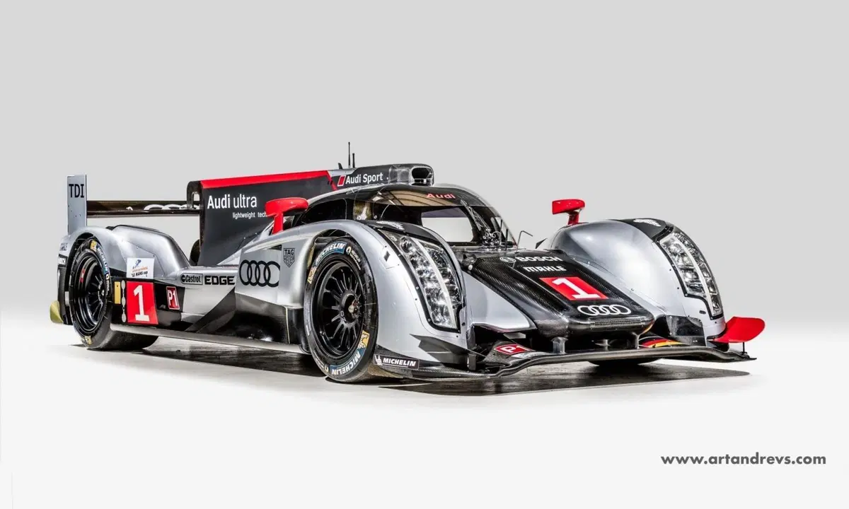 Audi R18 TDI, in vendita un esemplare del prototipo diesel trionfatore a Le Mans nel 2011 (13)