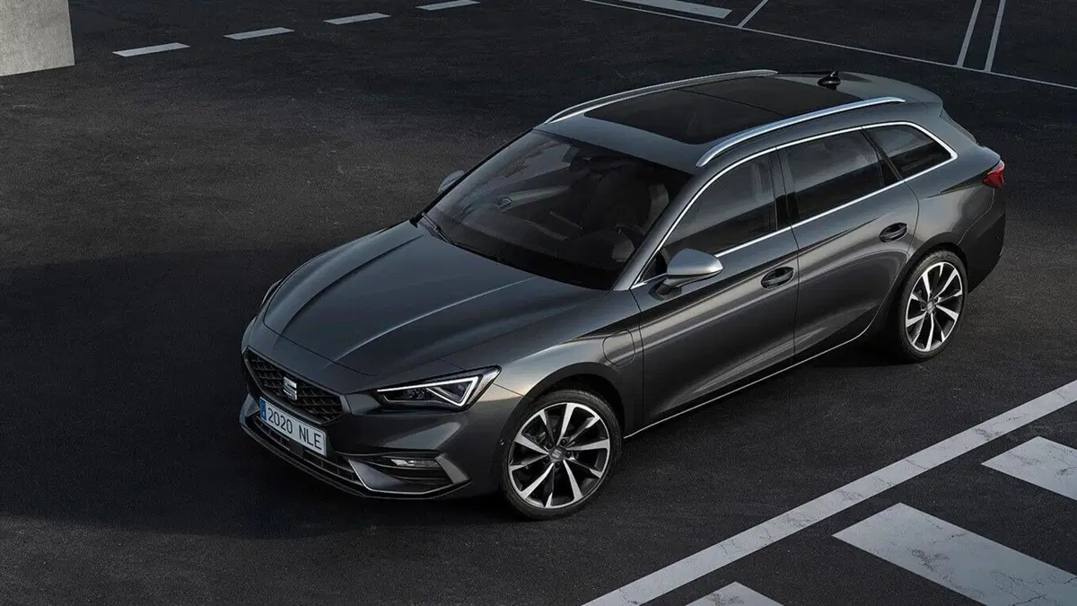 Seat Leon diventa ST: 5 motorizzazioni e 5 stelle per la familiare spagnola