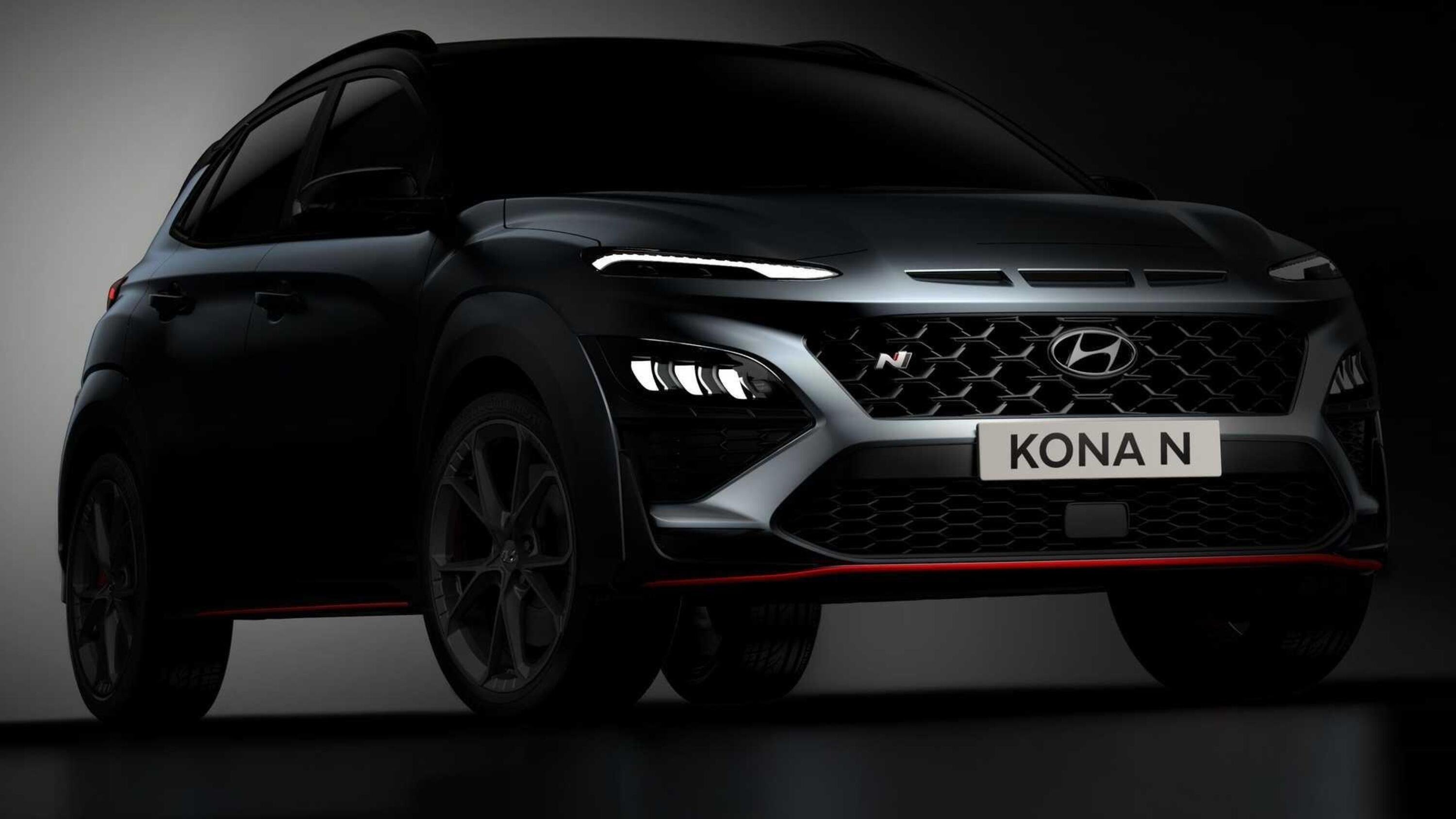 Hyundai Kona N, la sportiva mostra quasi tutto