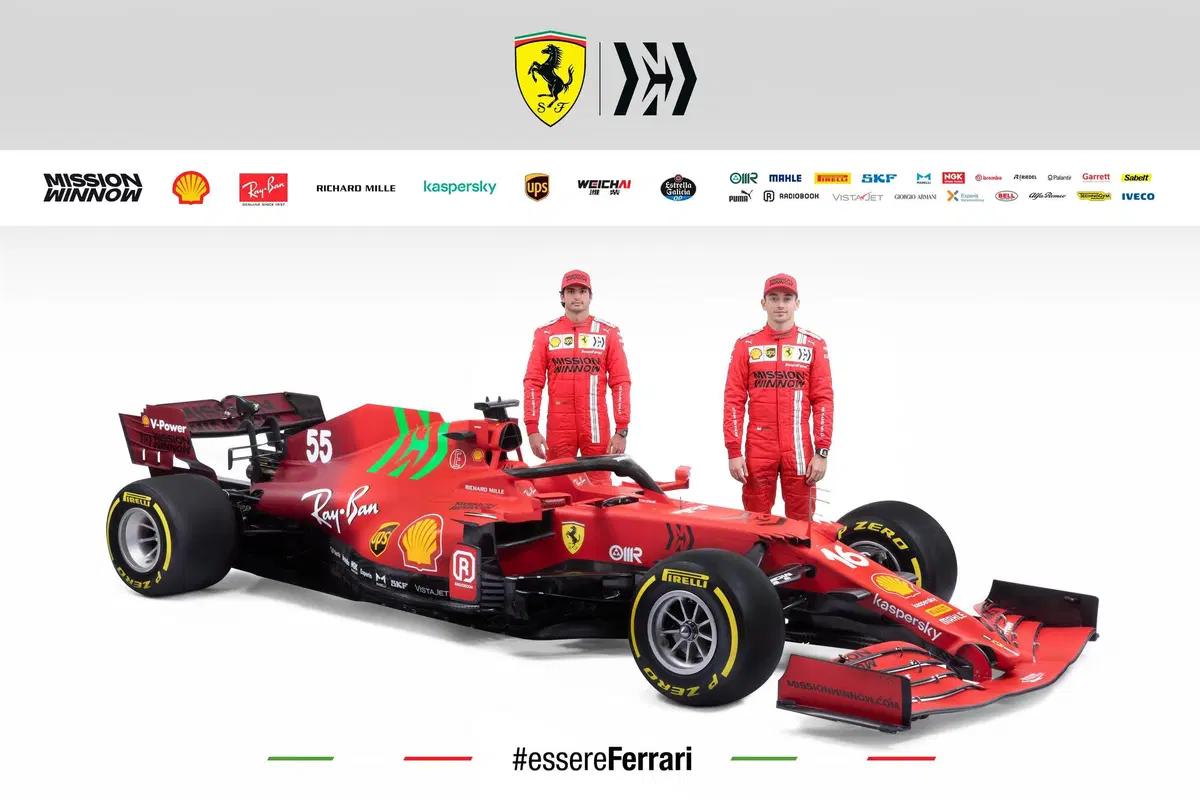 Formula 1: Ferrari, tolti i veli alla SF21 (5)