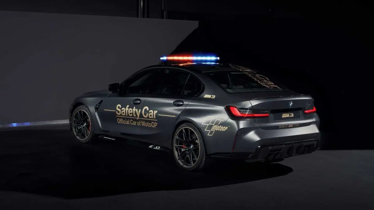 Safety Car: BMW e le tre cattivissime M della MotoGP (2)