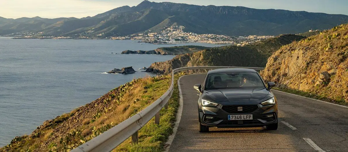 Seat Leon diventa ST: 5 motorizzazioni e 5 stelle per la familiare spagnola (10)