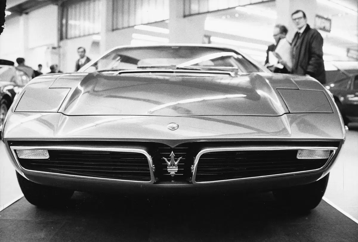 La Bora compie mezzo secolo: Maserati celebra la nonna della MC20 (10)