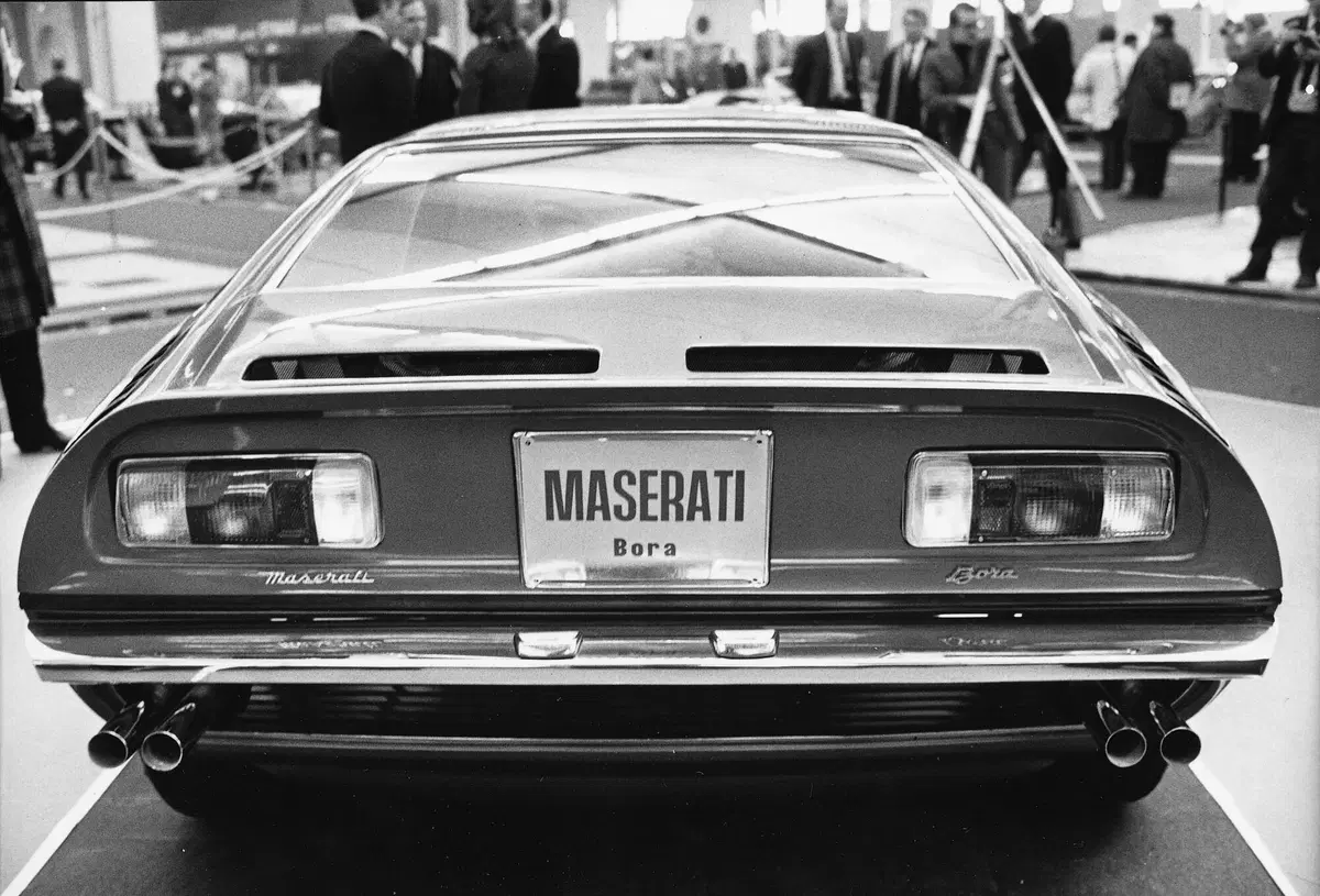 La Bora compie mezzo secolo: Maserati celebra la nonna della MC20 (16)