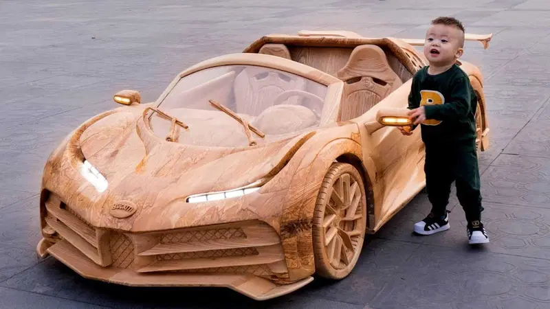 La Bugatti Centodieci scolpita nel legno &egrave; identica alla realt&agrave;
