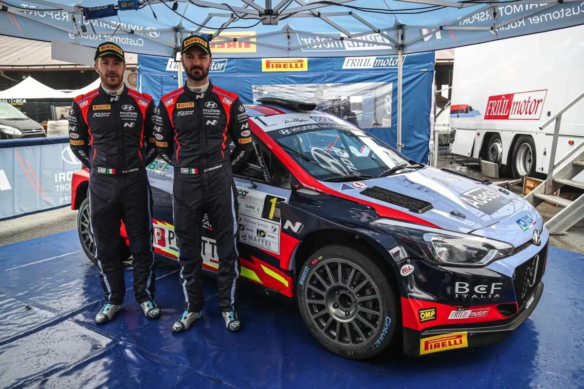 CIR21. Super Rally Il Ciocco. Neuville, Hyundai, e Albertini, Skoda (19)