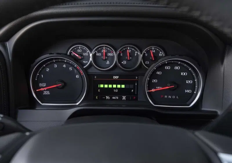 Chevrolet Silverado (11)