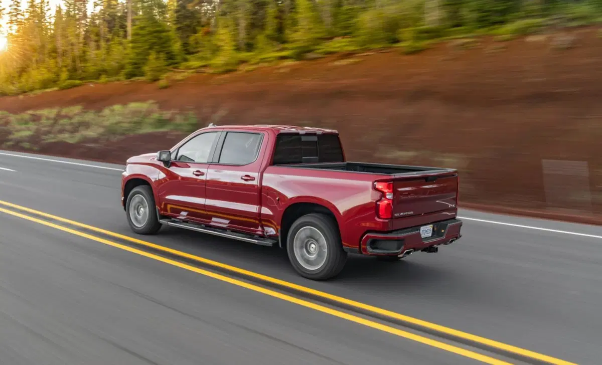 Chevrolet Silverado crew cab 6.2 V8 bifuel High Country 420cv auto (5)