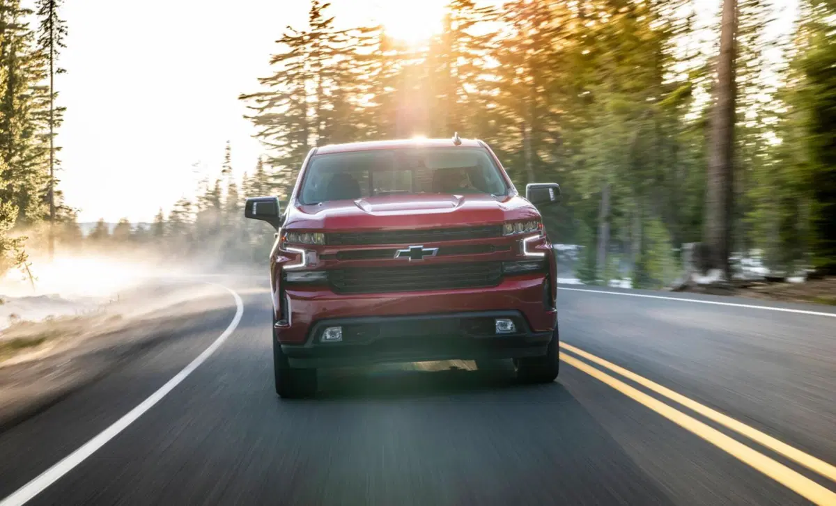 Chevrolet Silverado crew cab 6.2 V8 bifuel High Country 420cv auto (2)