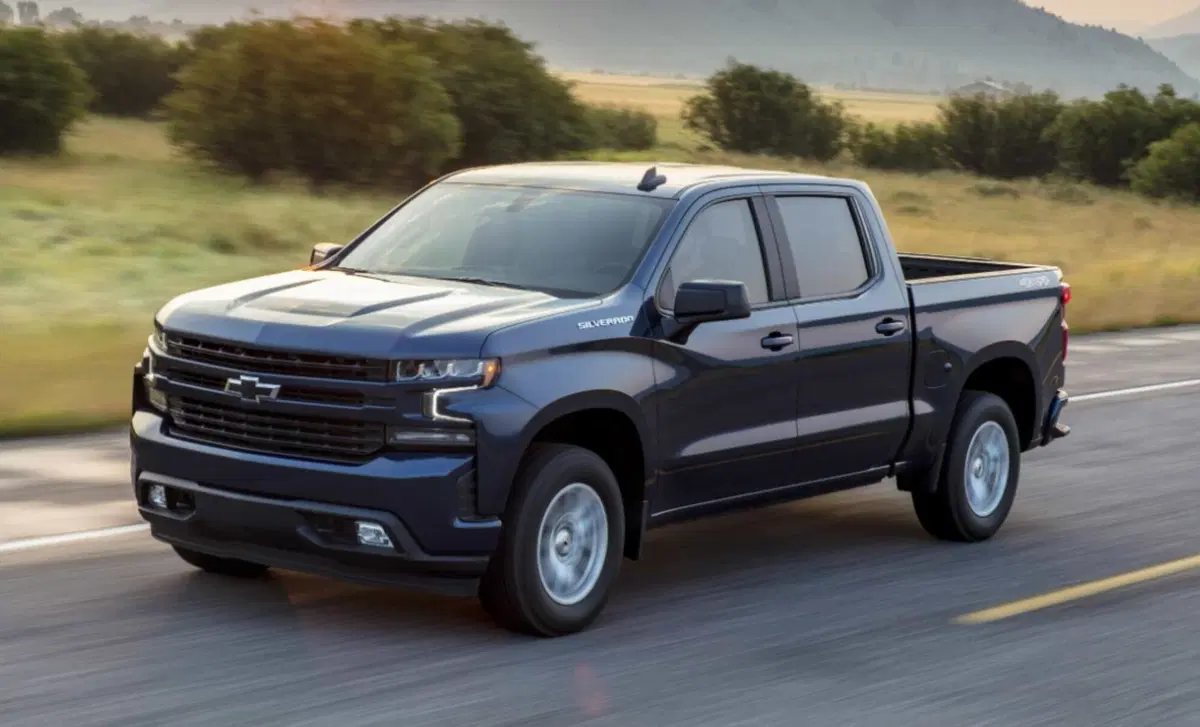 Chevrolet Silverado crew cab 6.2 V8 bifuel High Country 420cv auto (8)