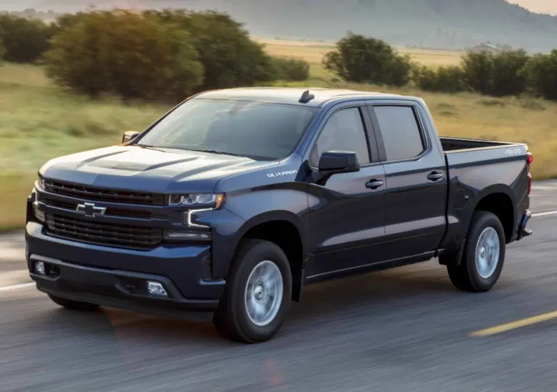 Chevrolet Silverado (8)