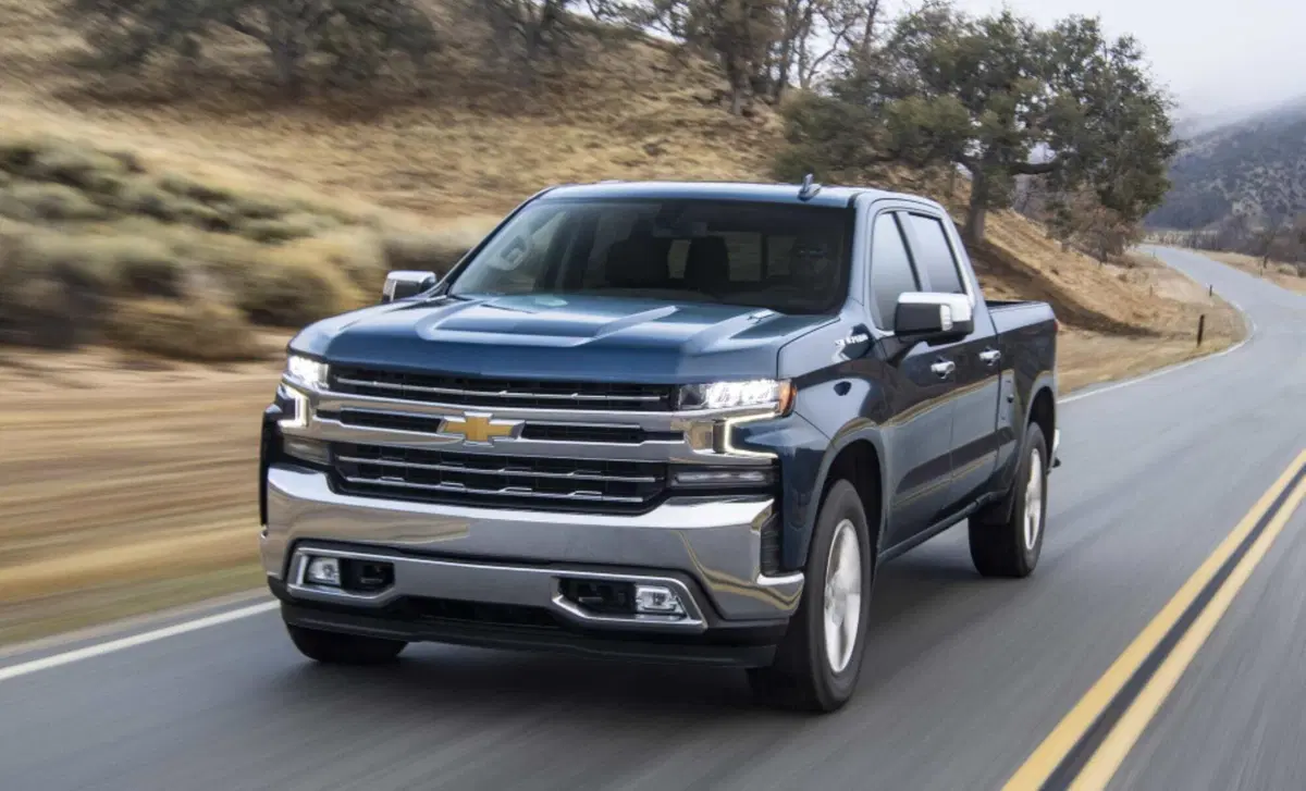 Chevrolet Silverado crew cab 6.2 V8 bifuel High Country 420cv auto (6)