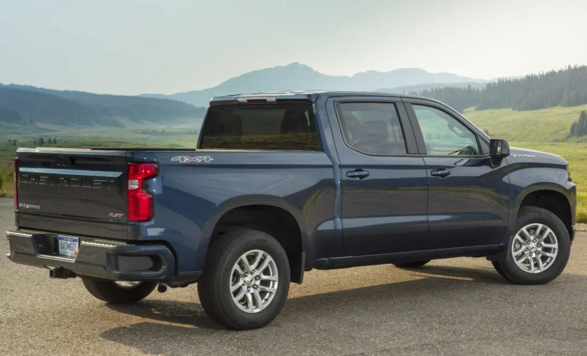 Chevrolet Silverado crew cab 6.2 V8 bifuel High Country 420cv auto (7)