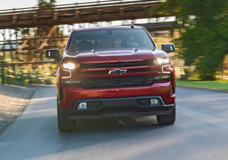Chevrolet Silverado (9)