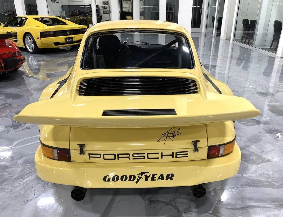 In vendita un pezzo di storia (anche del crimine): la Porsche che fu di Fittipaldi, ma anche di Escobar (7)