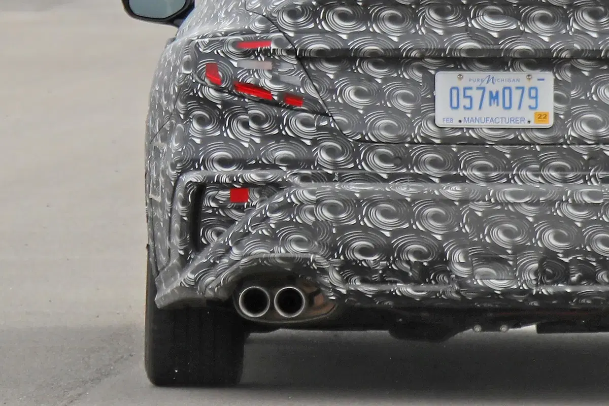 Subaru WRX, le foto spia (21)