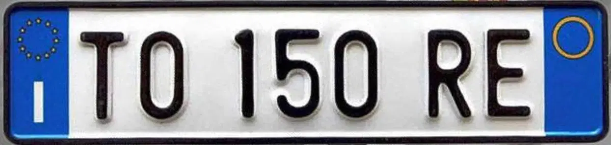 Valutazione auto usata da targa: caratteristiche e valore dell'auto in base alla targa