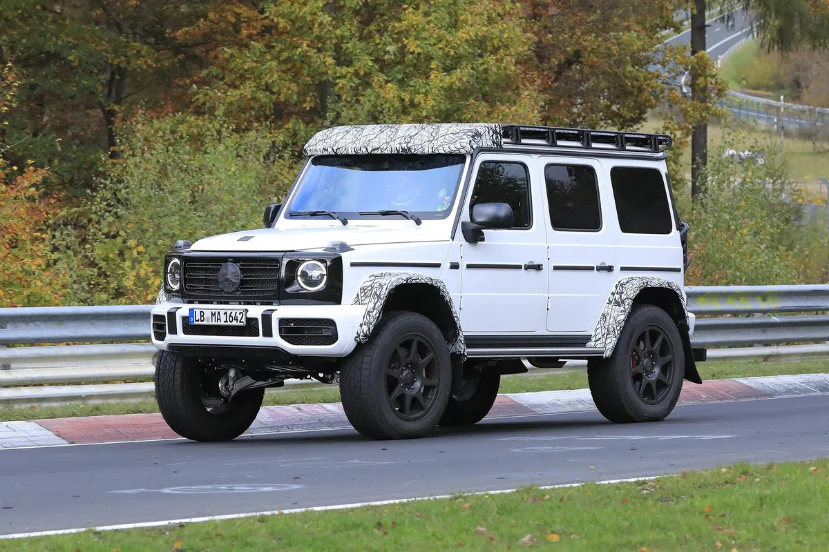 Mercedes Classe G 4x4², il ritorno: le foto spia al 'Ring (5)