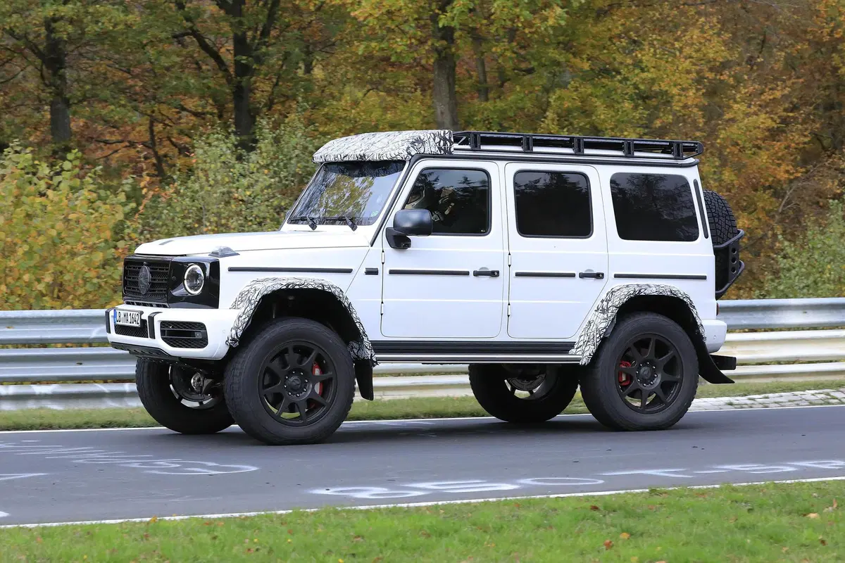 Mercedes Classe G 4x4², il ritorno: le foto spia al 'Ring (4)