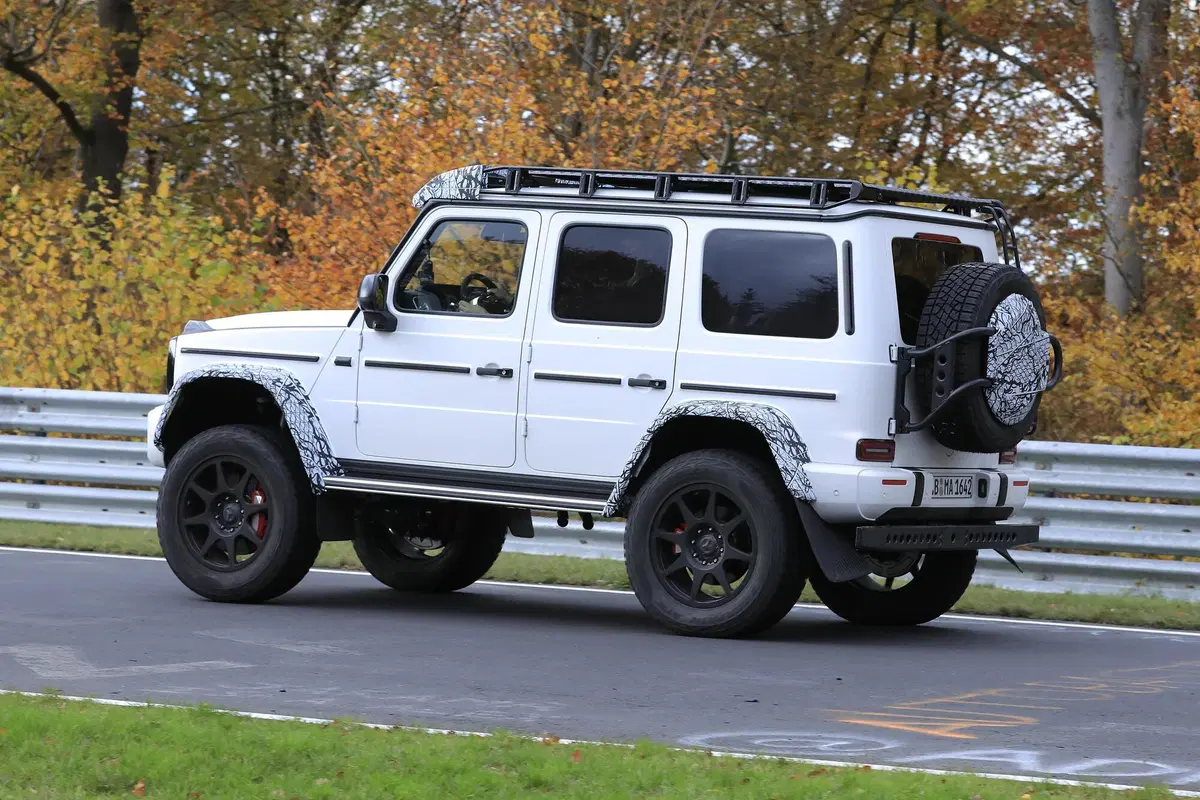 Mercedes Classe G 4x4², il ritorno: le foto spia al 'Ring (9)