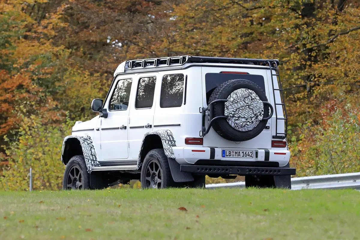 Mercedes Classe G 4x4², il ritorno: le foto spia al 'Ring (14)
