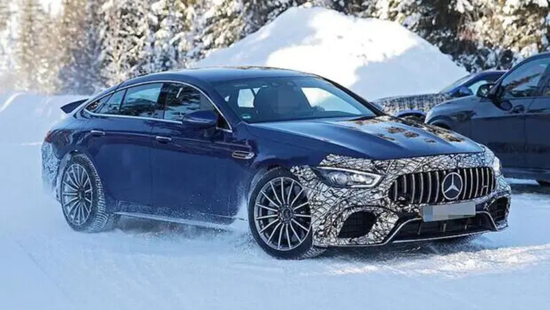 Mercedes: il badge "73" sta per tornare su auto da oltre 800 cavalli, ecco quali