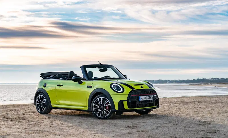 MINI Mini Cabrio 1.5 Cooper Yours Cabrio
