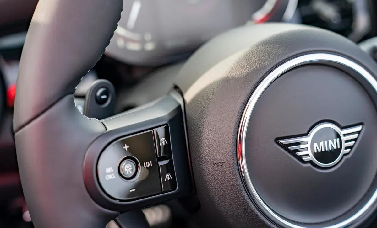 MINI Mini Cabrio 2.0 JCW JCW auto (16)