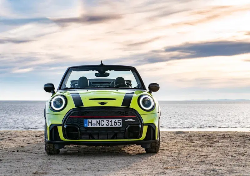 MINI Mini Cabrio (2015-24) (3)