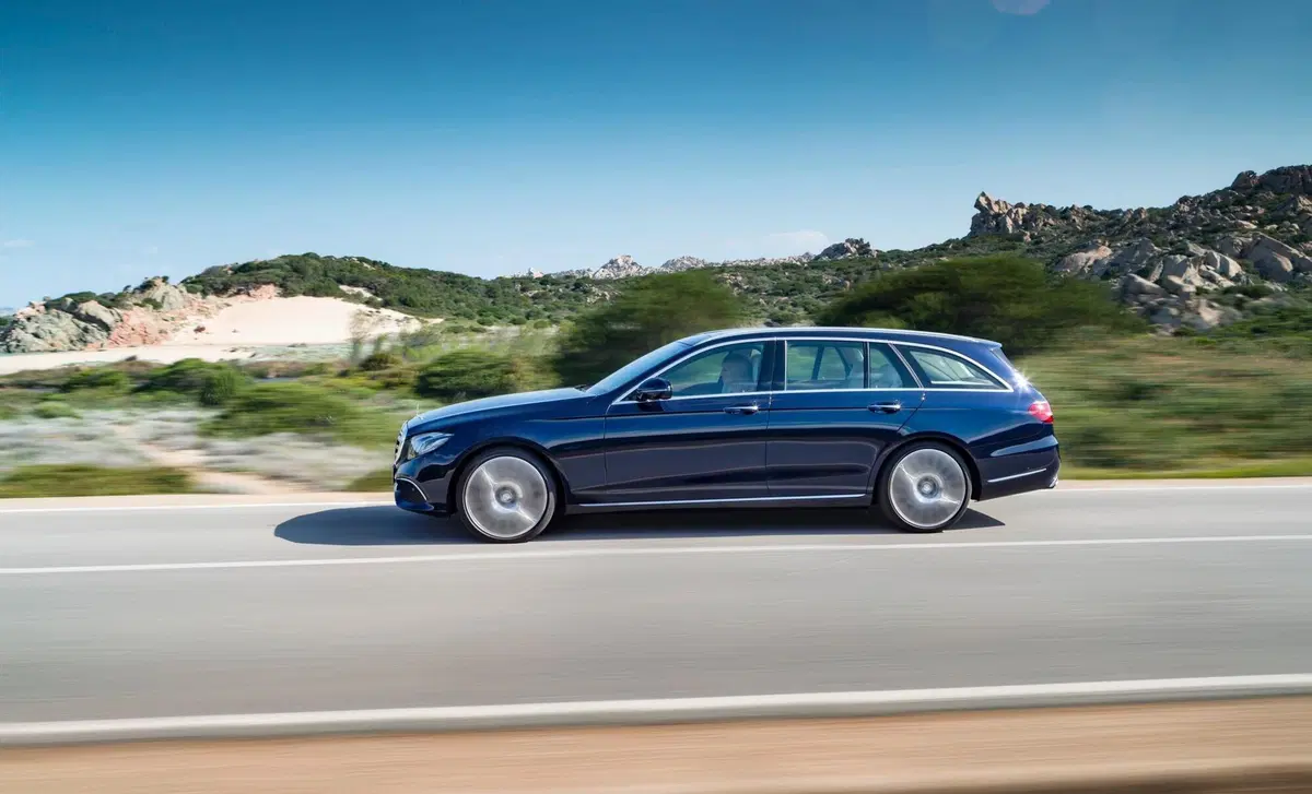 Mercedes-Benz Classe E Station Wagon 220 d Mild hybrid Auto Premium (6)