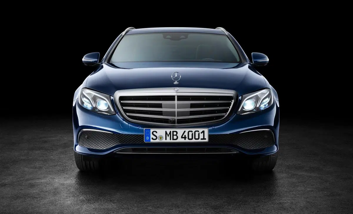 Mercedes-Benz Classe E Station Wagon 220 d Mild hybrid Auto Premium (3)
