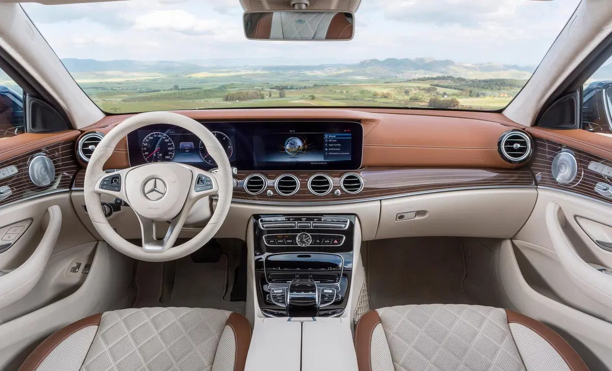 Mercedes-Benz Classe E Station Wagon 220 d Mild hybrid Auto Premium (11)