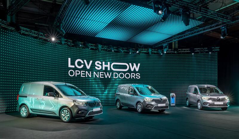 Commerciali Renault: nuovi Express, Kangoo, Trafic e SpaceClass [Van anche EV]