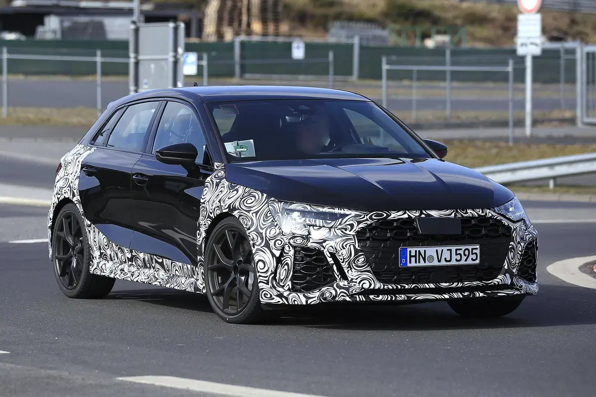 Audi RS3, le foto spia